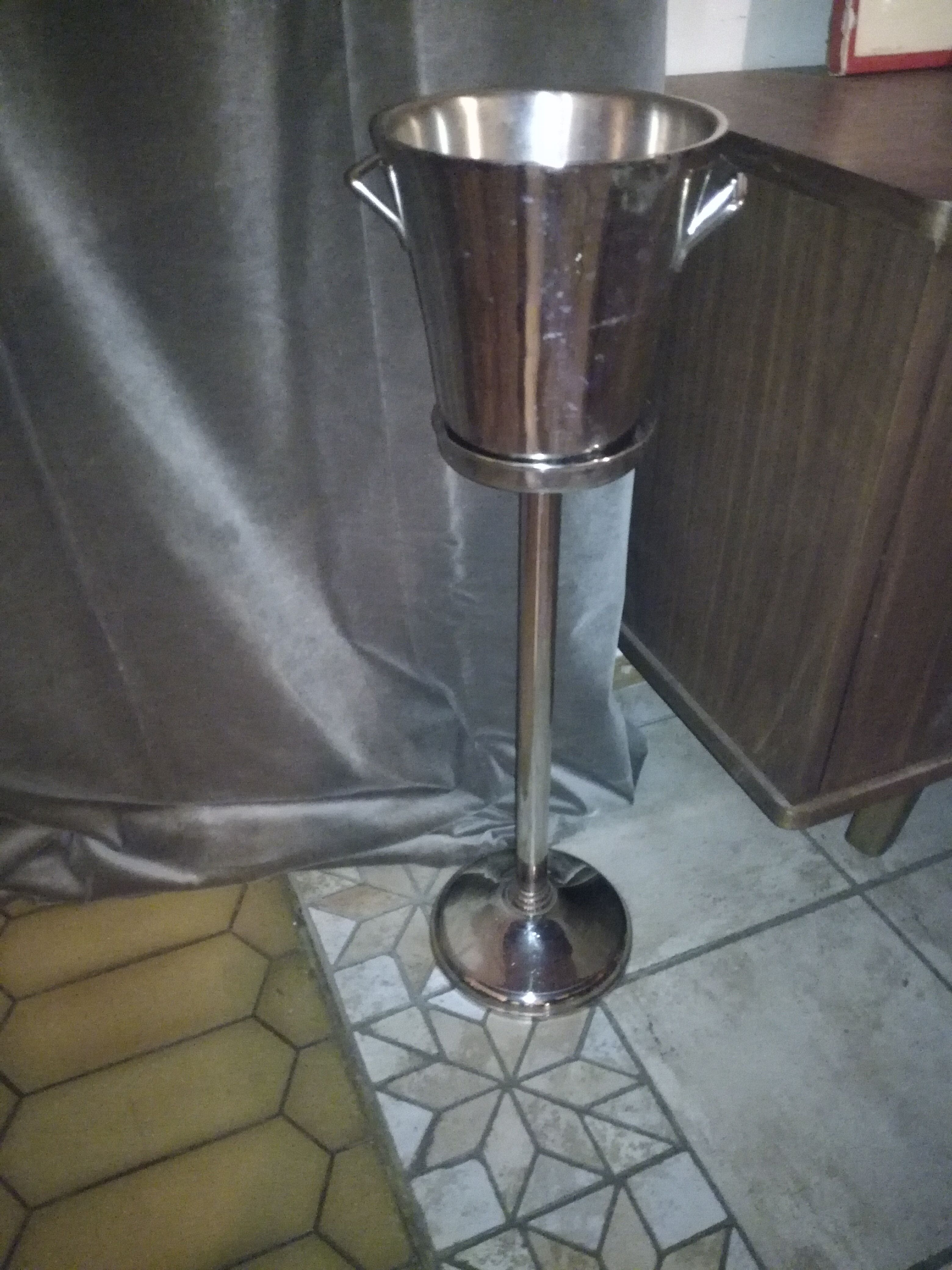 Bistro ice bucket
