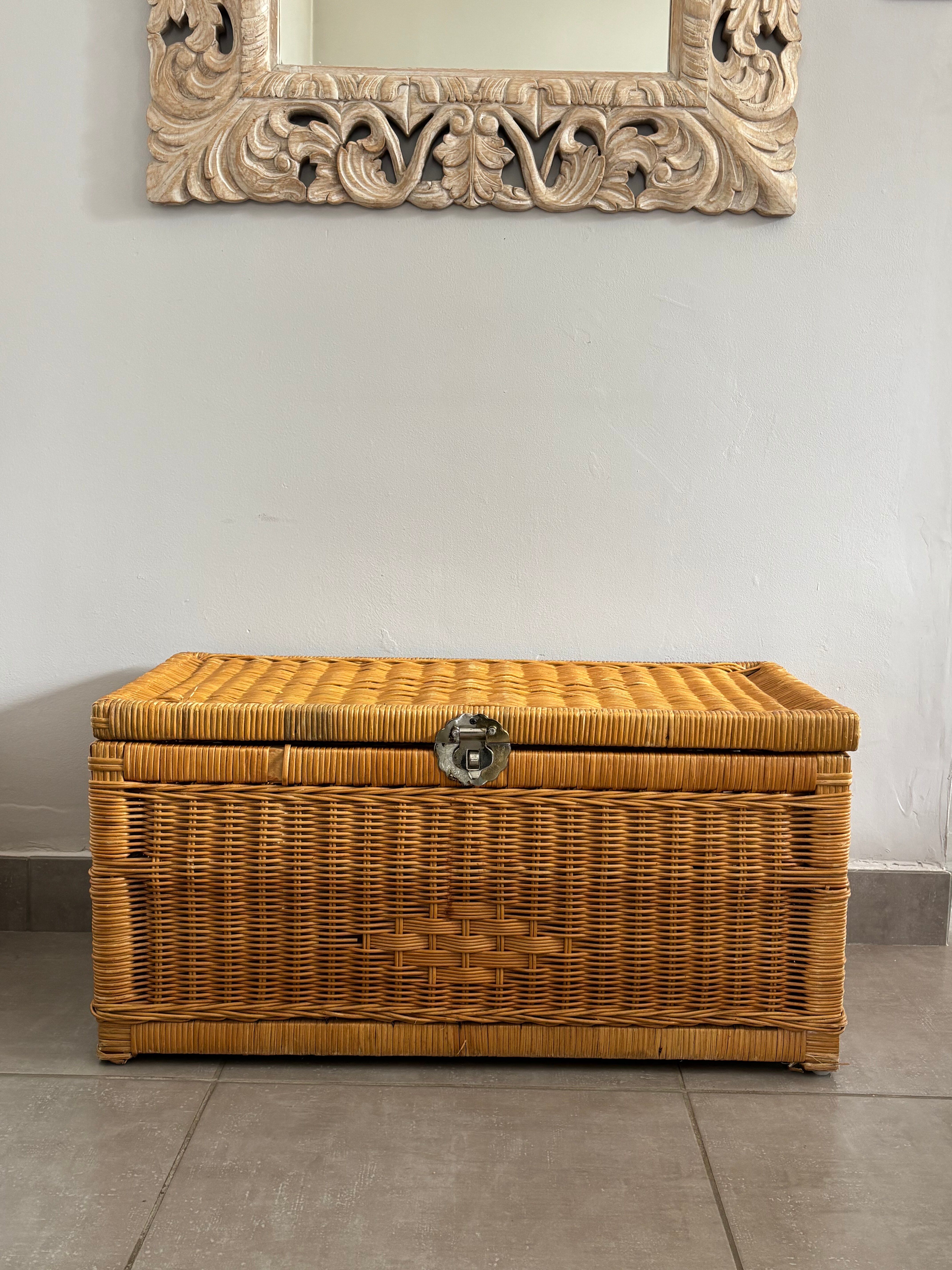 Rattan chest