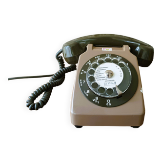 Téléphone a cadran S63