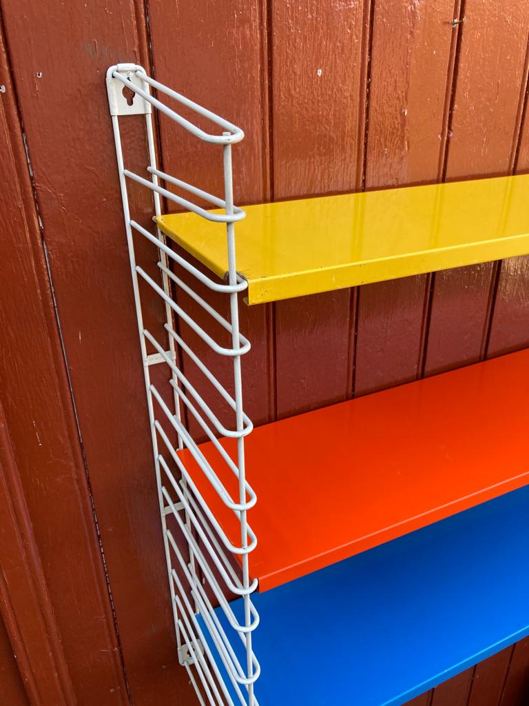 Tomado holland shelves