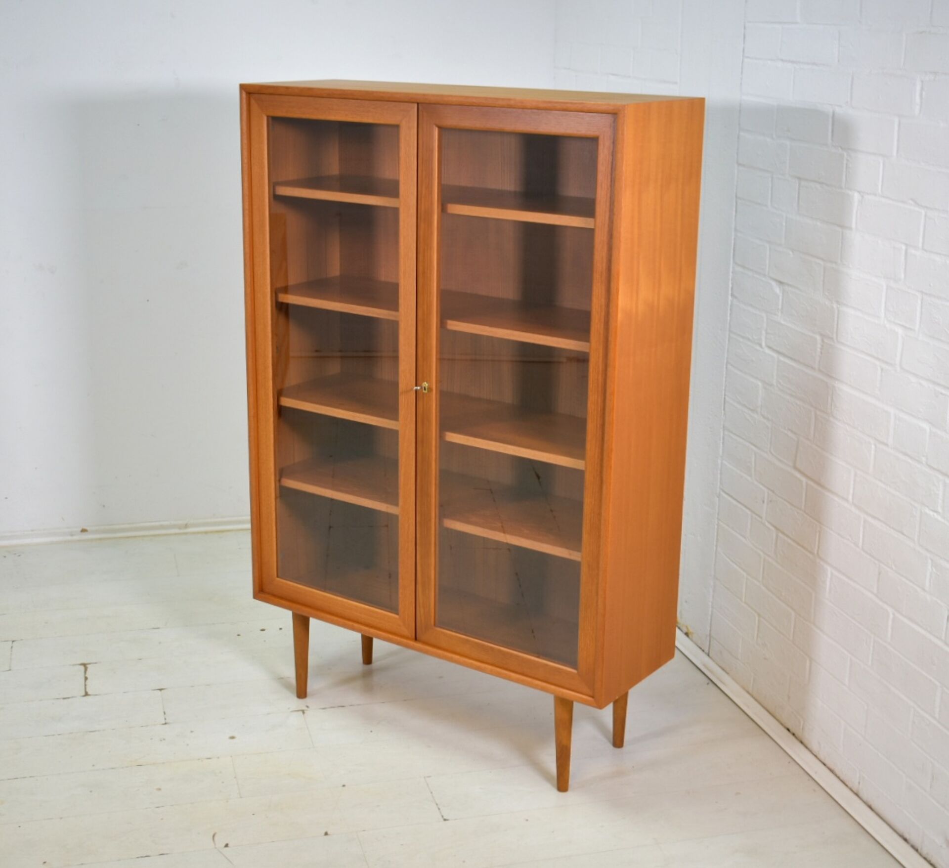 Display cabinet by WK Möbel showcase 1970s Vintage Teak