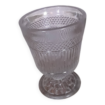 Antique glass with violets, 19th century.