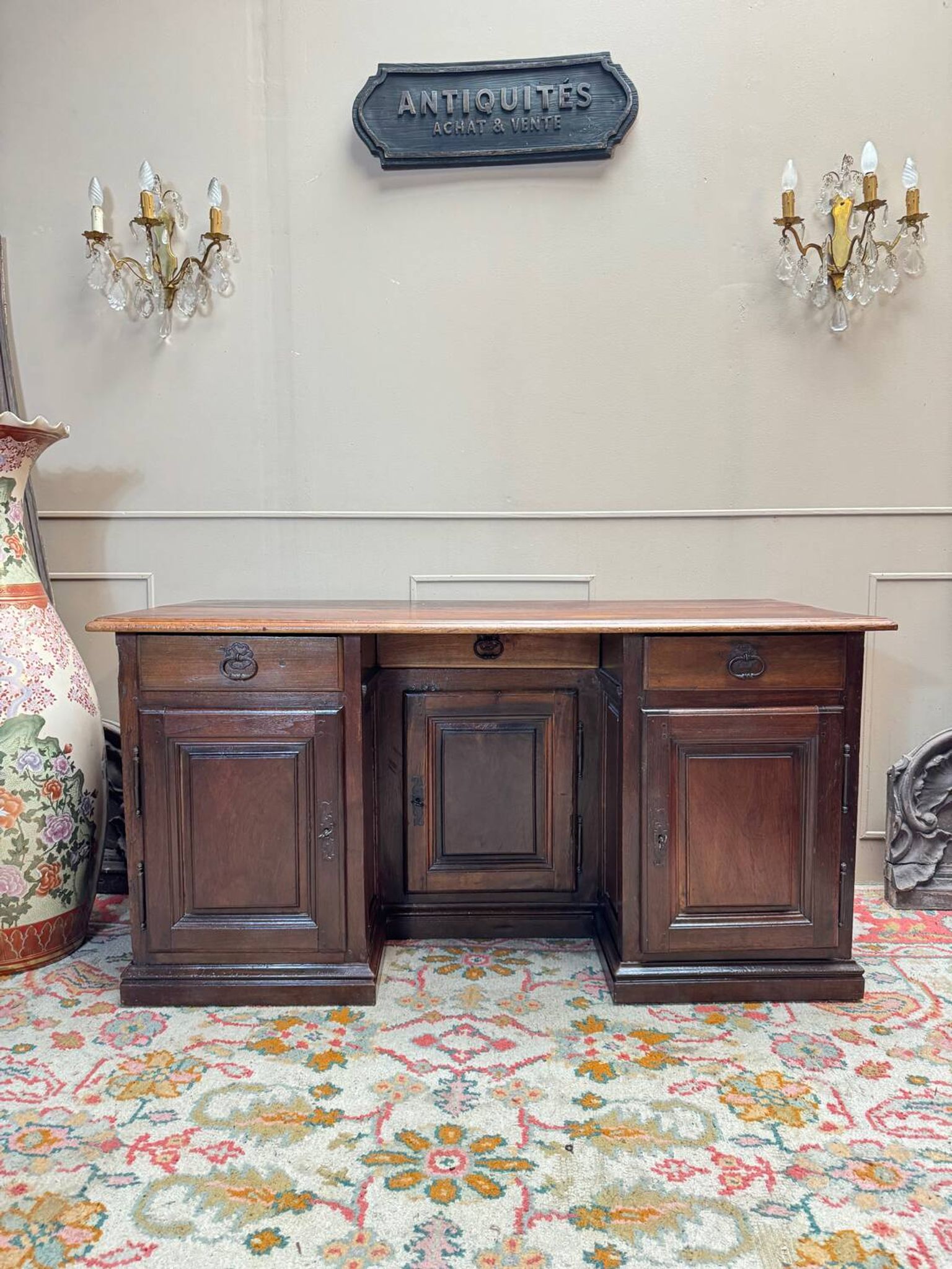 Bureau à caisson de changeur en noyer xviii eme siècle