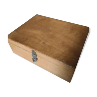 Wooden box