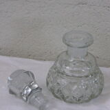 Lot of two glass decanters
