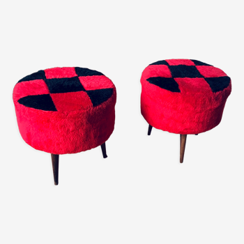 2 wooden poufs and fabric pattern red and black checkerboard pattern