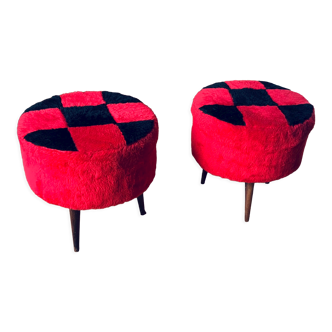 2 wooden poufs and fabric pattern red and black checkerboard pattern