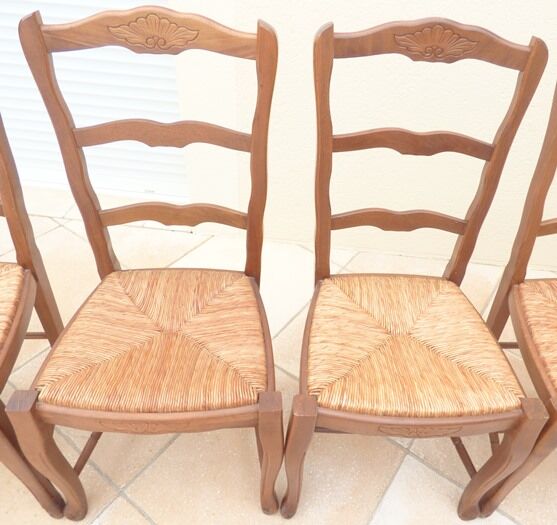 8 Straw chairs with high backs in solid wood