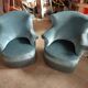 Paire de fauteuils crapauds bleus