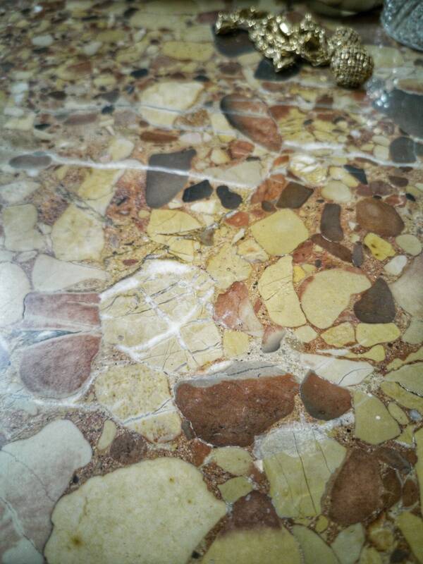 Art deco dressing table