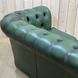 Chesterfield sofa in green leather 3 places from the 80s