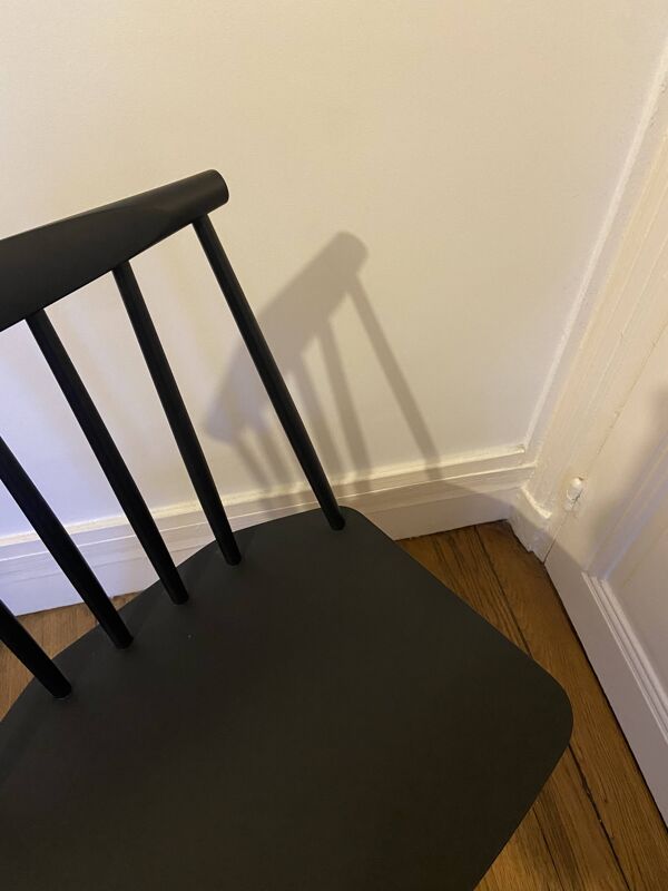 Chaise hay j77
