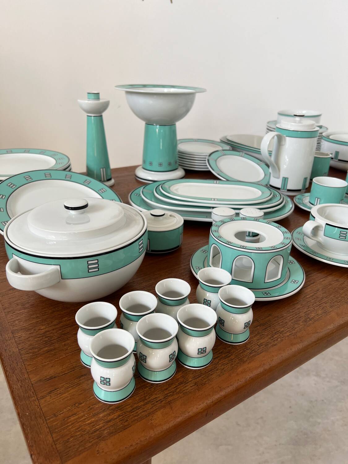 Vintage 72-piece tableware set Arzberg model Cult Focus postmodern bauhaus style