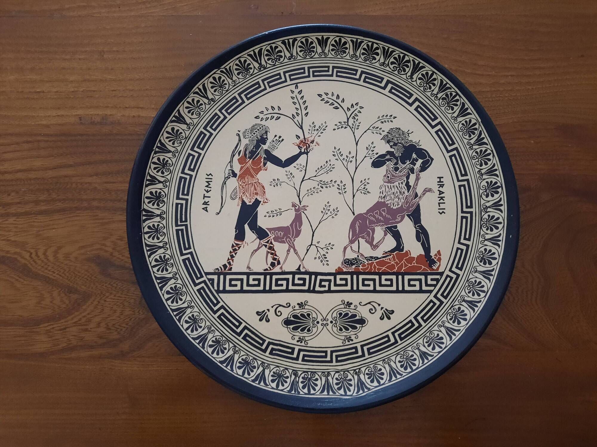 Decorative wall plaque in terracotta in neo-antique Greek style – Artemis & Hera