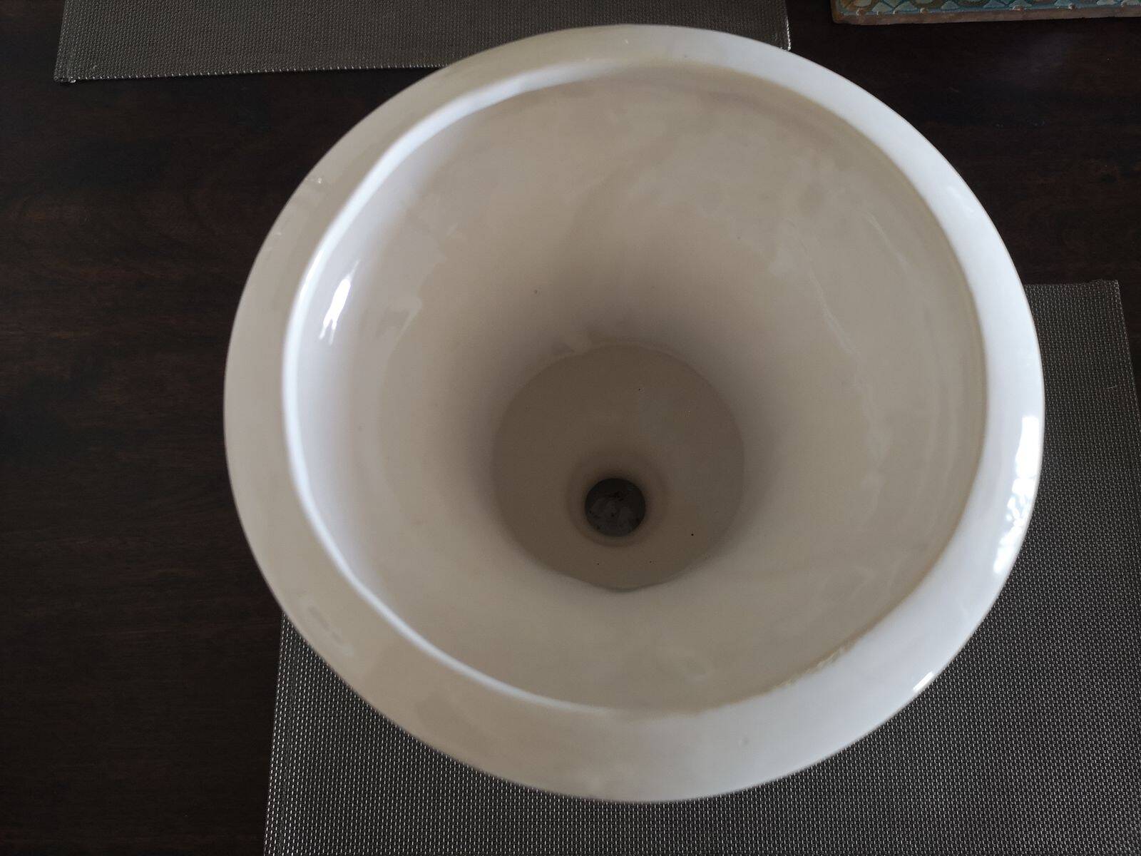 Large cup / Medici vase in enameled ceramic