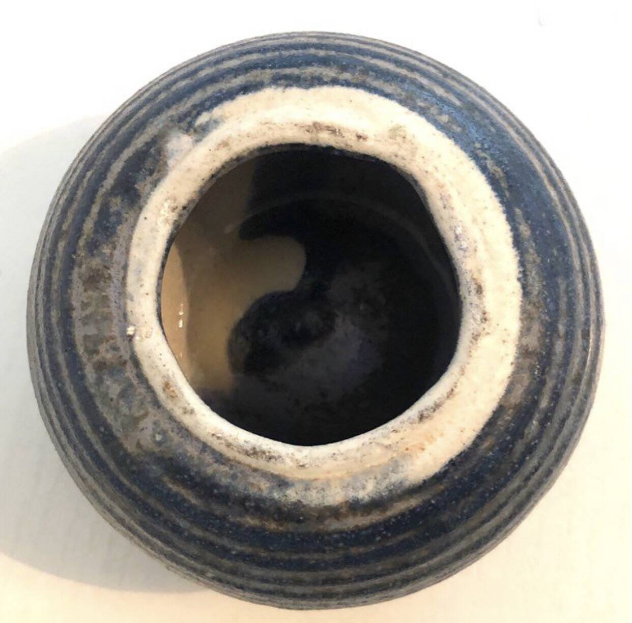 Vase en céramique bleu