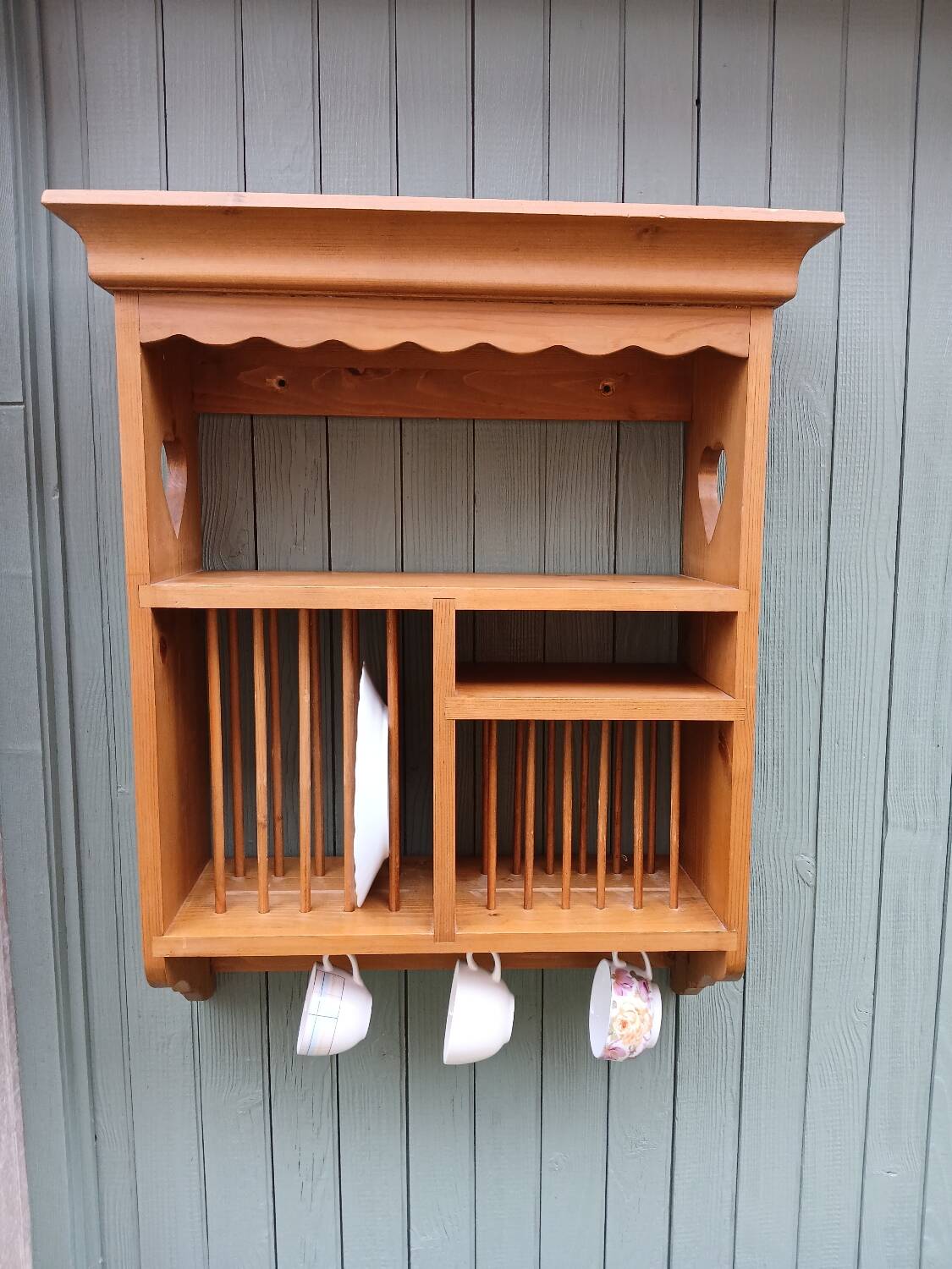 Wooden wall shelf/dresser