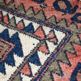 Tapis ancien fait main Kurde Bagface en laine rouge pâle (55cm x 59cm)