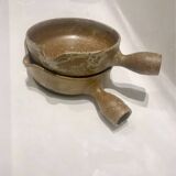 Lot ancien paire de plats caquelons terre cuite vernissée bec verseur poignées poêlon