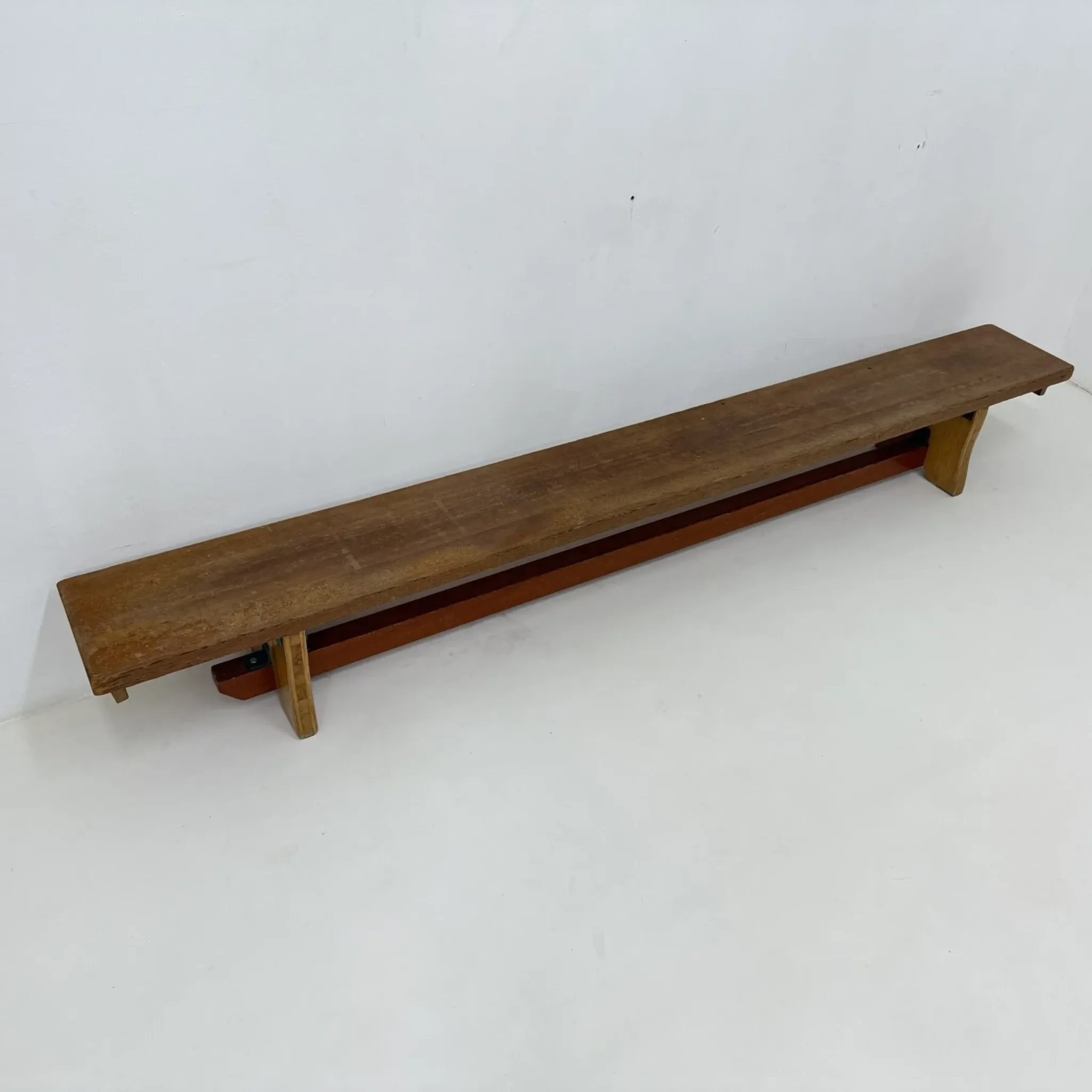 Banc d'école en bois massif vintage, années 1970