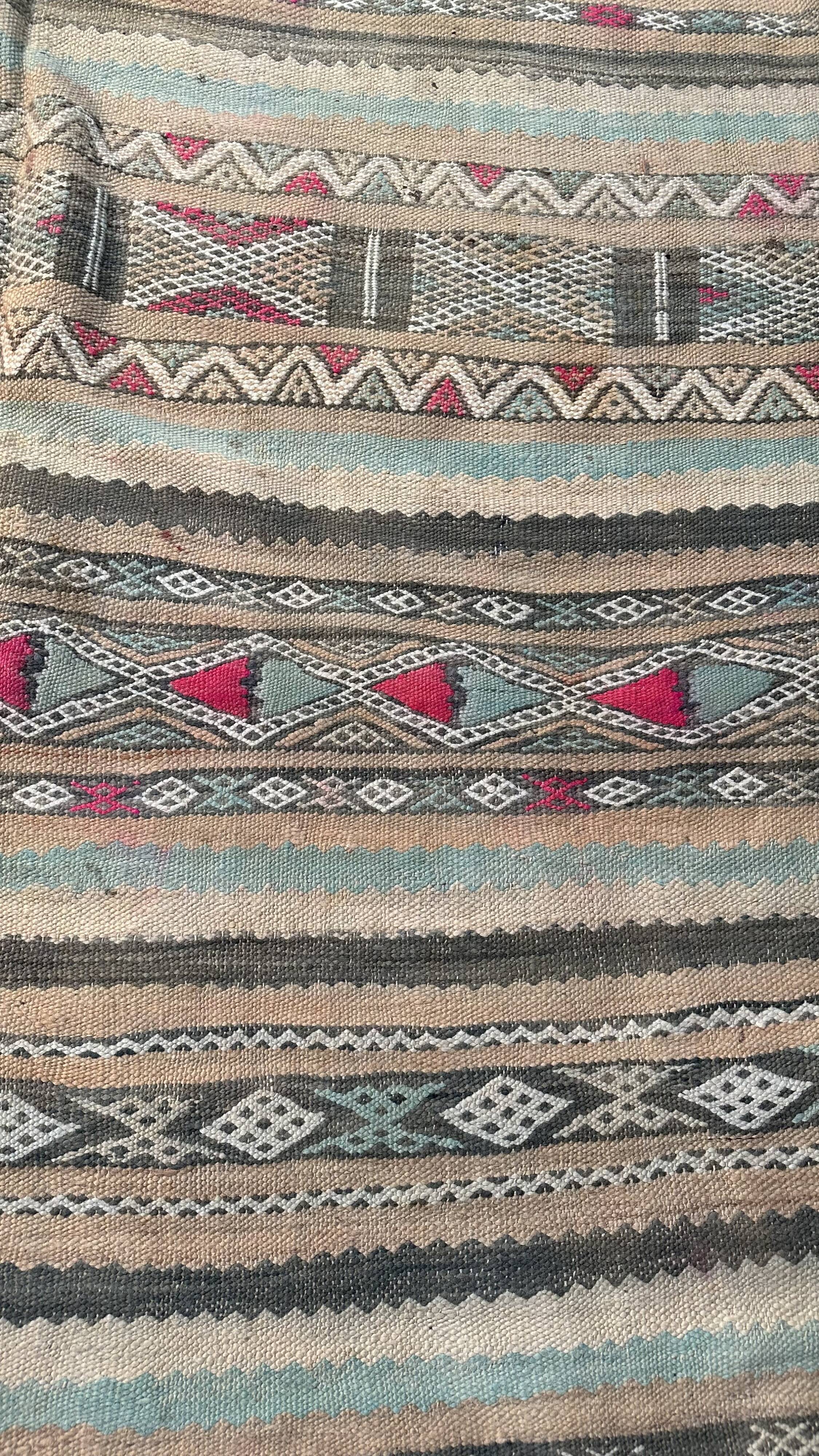 Moroccan kilim zayan rug - 340 x 167 cm
