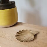Small brass shell pocket tray