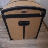 Old chest alexandre velay