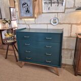 Vintage chest of drawers