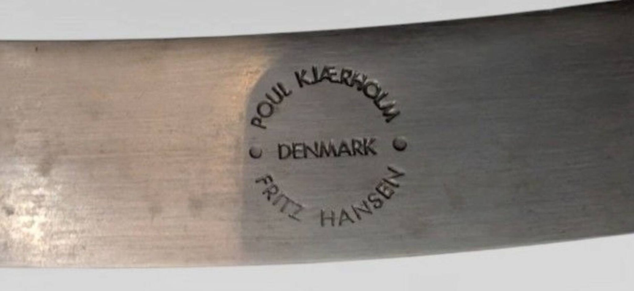 Chauffeuse PK22 Poul Kjaerholm