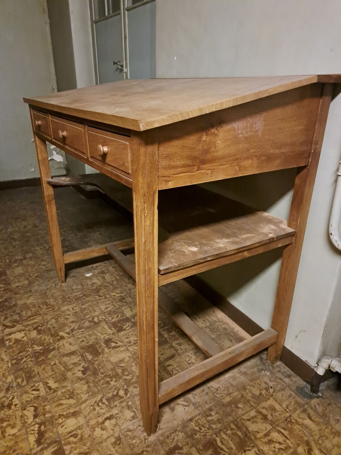 Pupitre console d'atelier