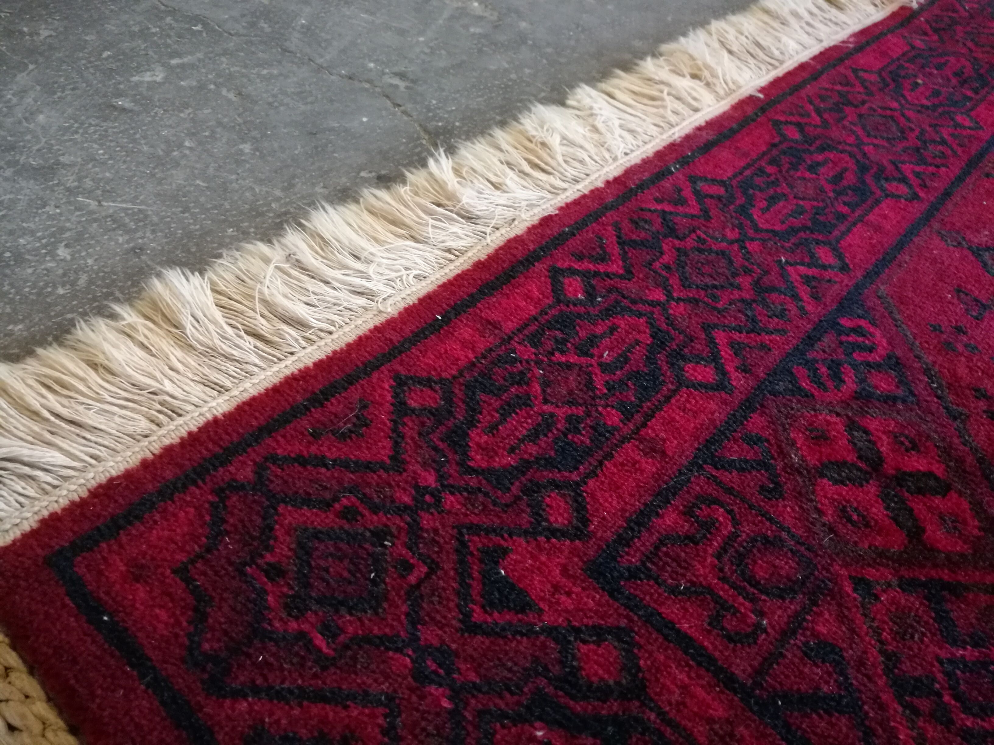 Red wool carpet 160x220cm