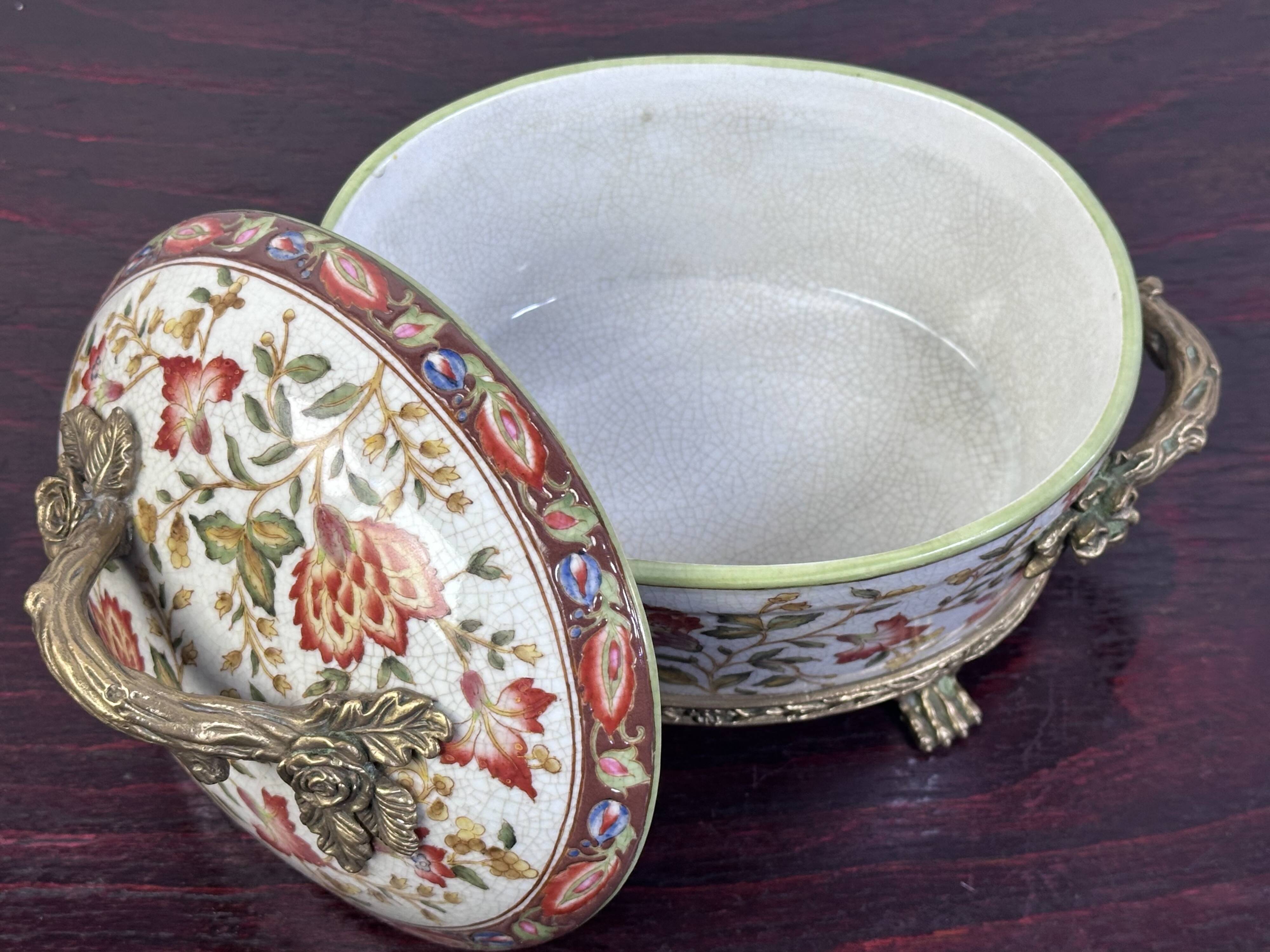 Louis XV style enamelled ceramic and bronze pot 22x16cm