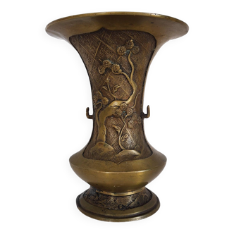 Bronze Gu Vase / 18-19th China Qing Dynasty / Chinese Altar