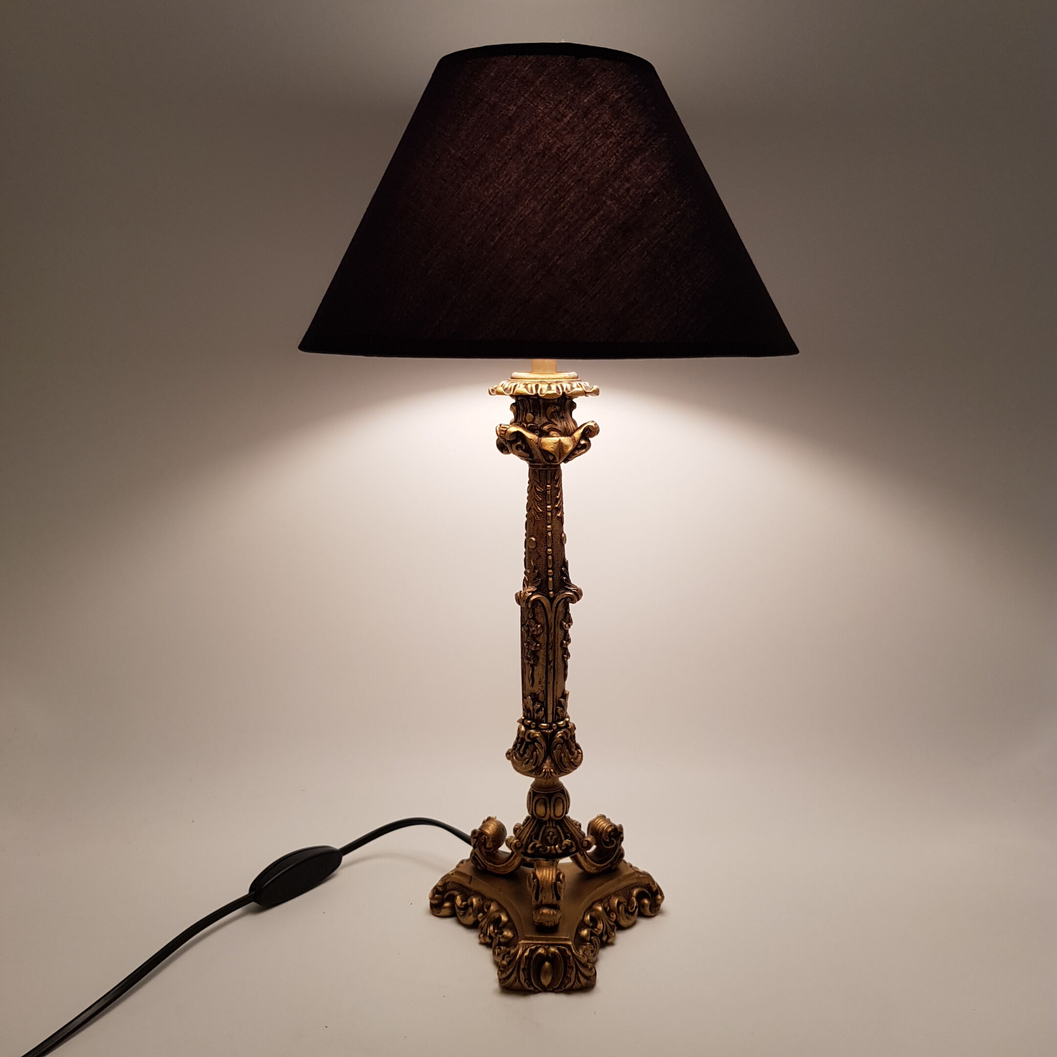 Golden bronze lamp