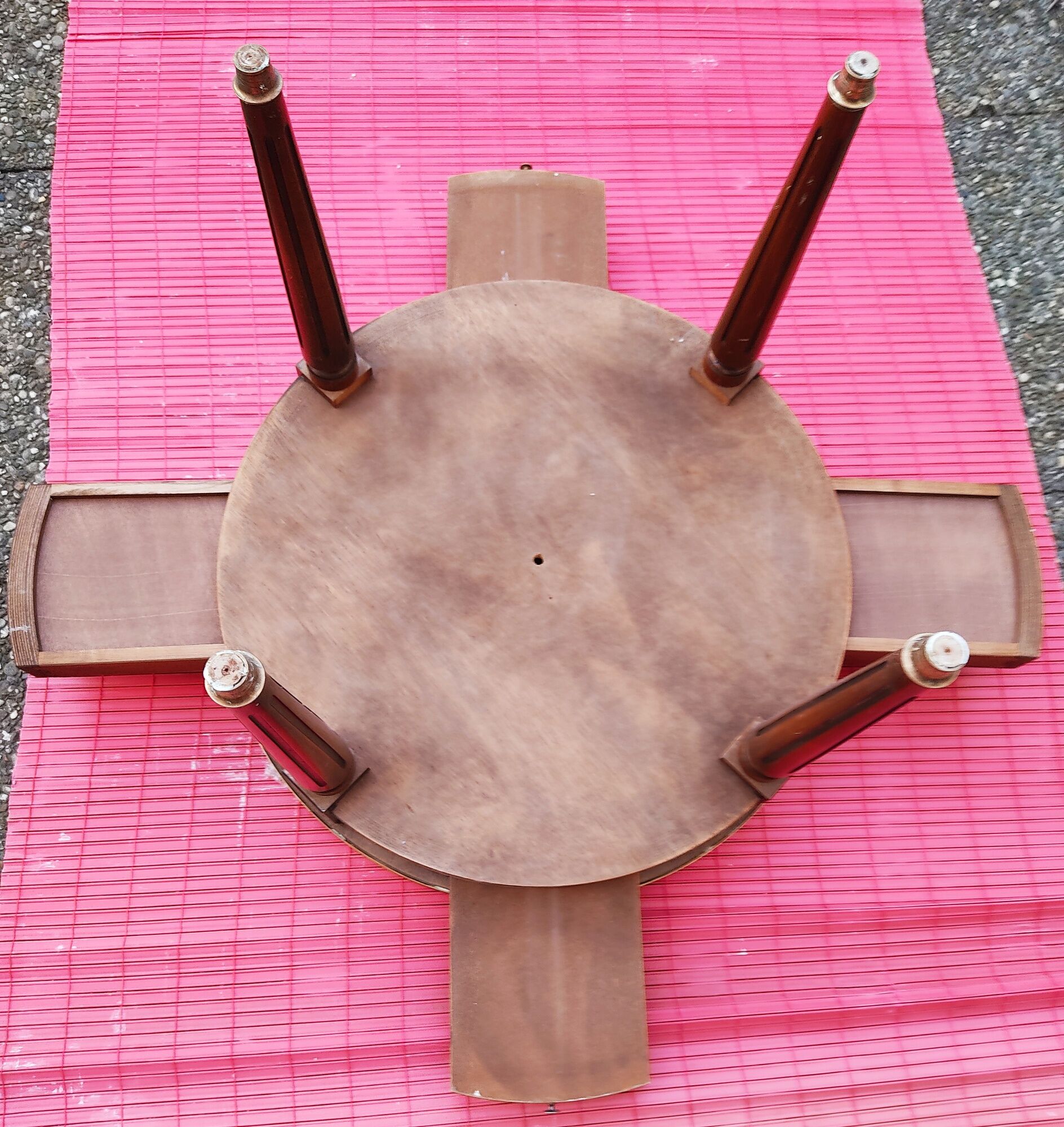 French hot water bottle table in Louis XVI style (1890); marble top and bronze gallery