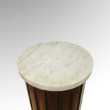 Fluted cylindrical column in mahogany and brass in the neoclassical style. 19th century.