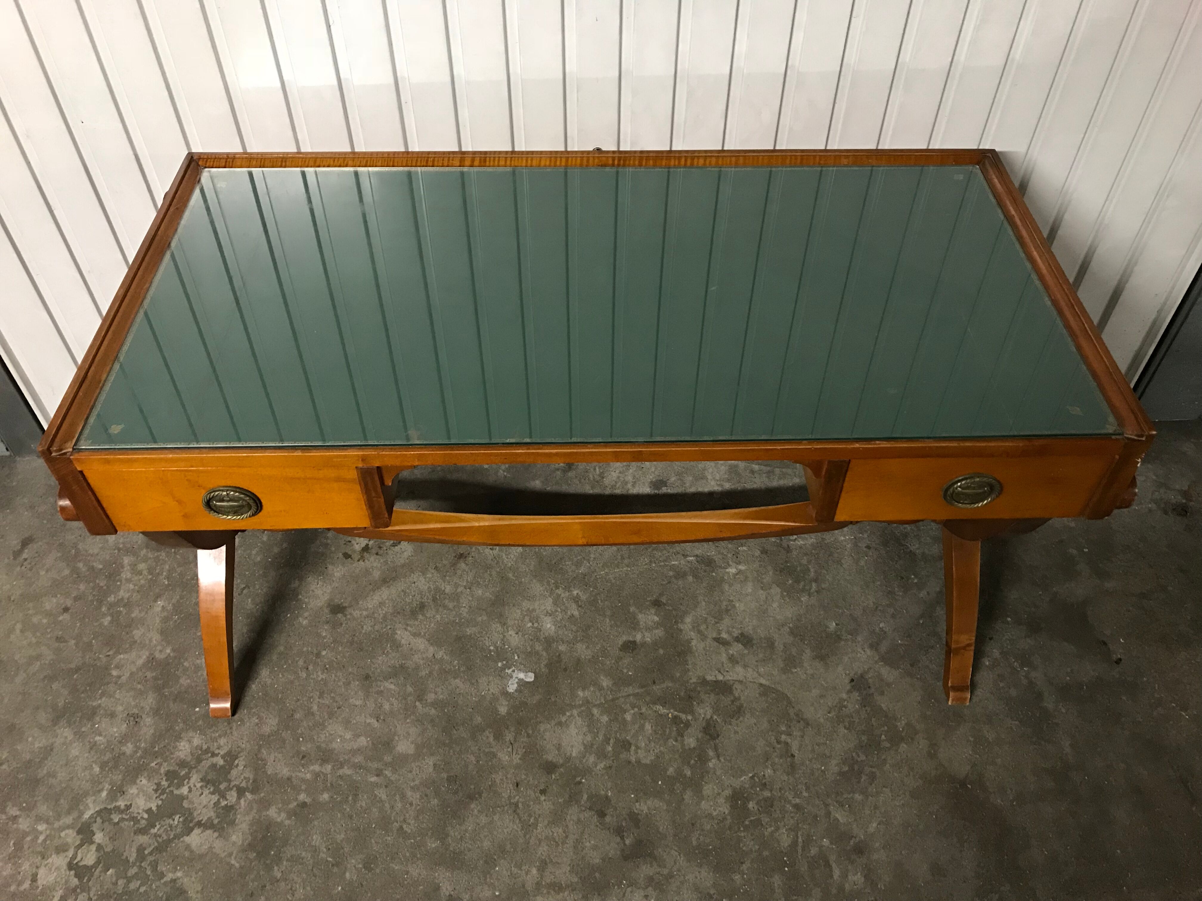 Office style English leather Green