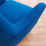 Danish designed armchair, wool, beech, completely renovated