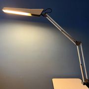 Lampe de bureau vintage avec mécanisme de pince