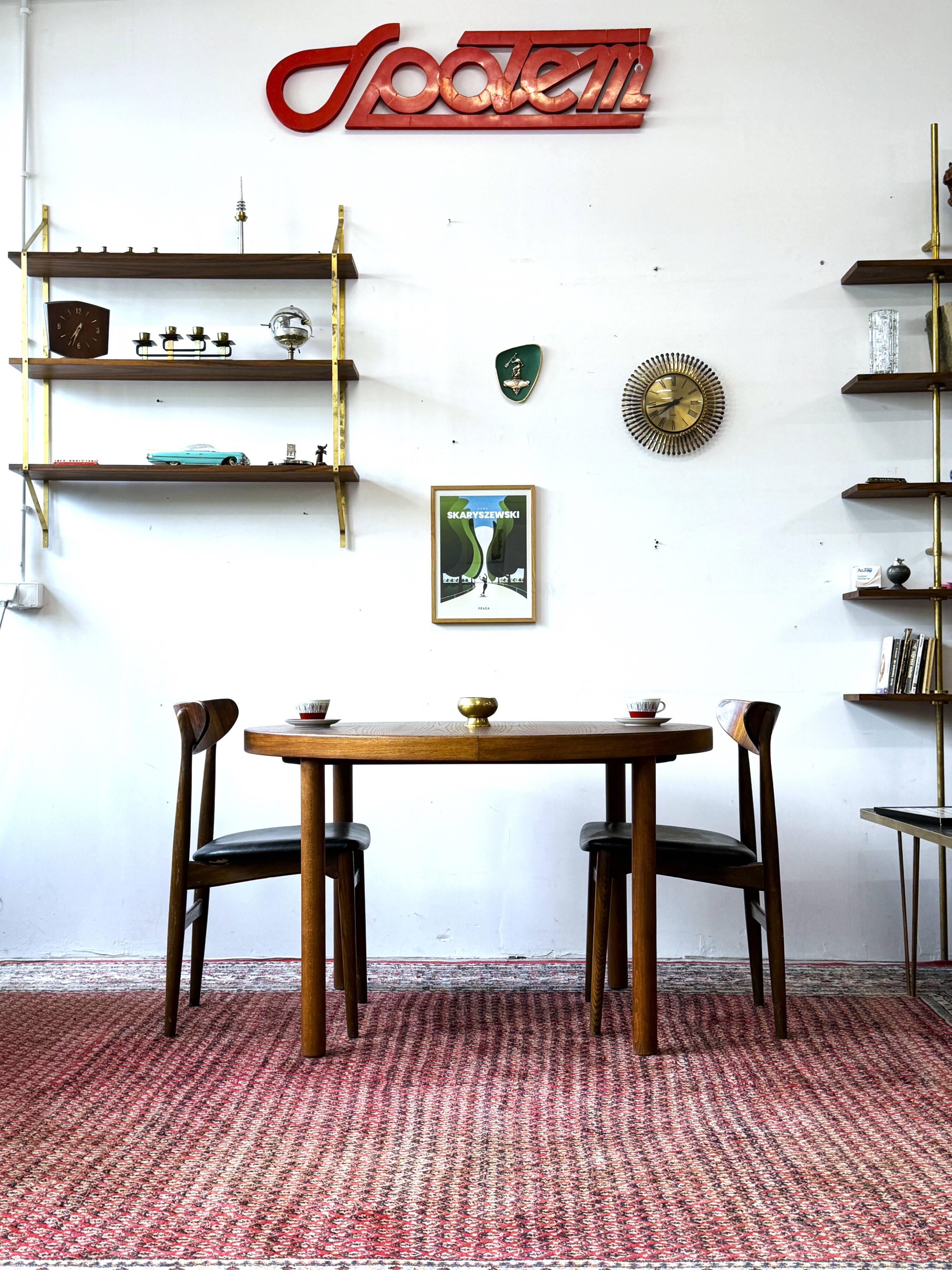 Expandable oak table, denmark 1960s/1970s, vintage, mid-c modern