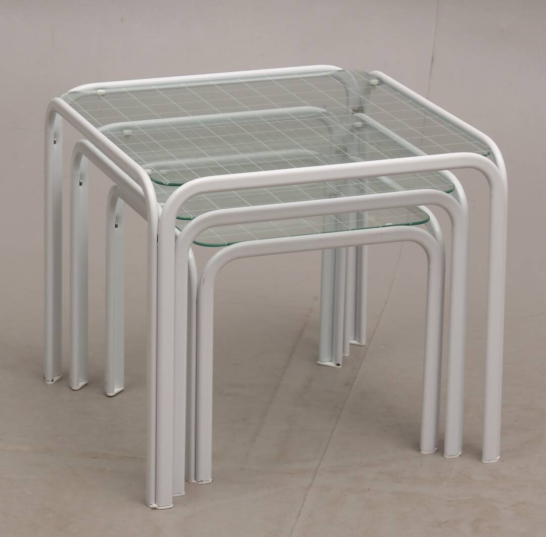 Italian nesting tables trio