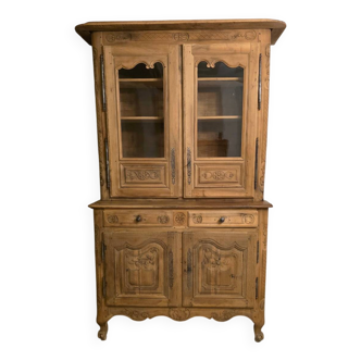 Sanded two-body furniture