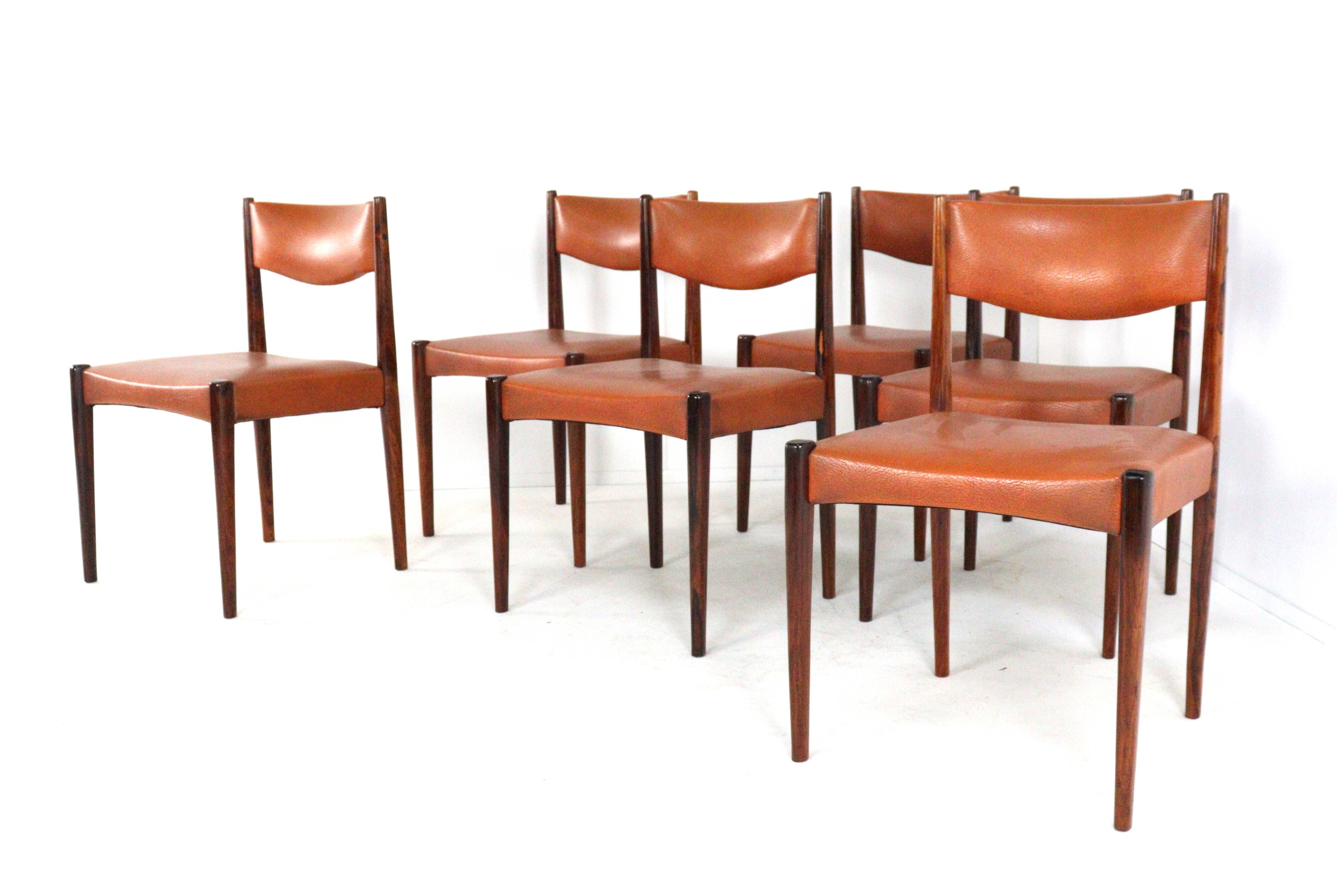 Set of 6 rosewood dining chairs 'Cellemuiden'
