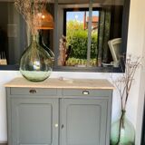 Restored Parisian buffet