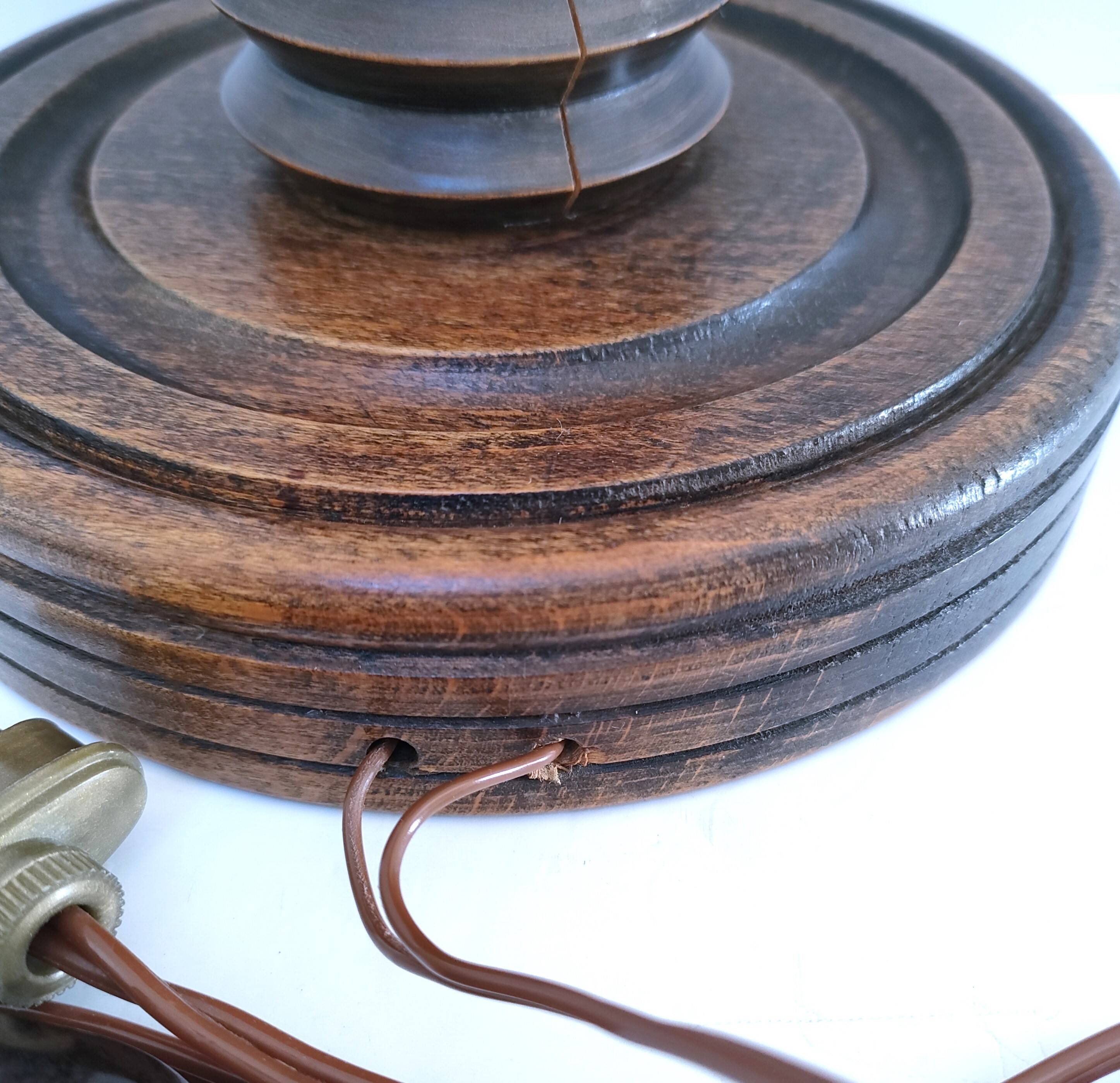 Pied de lampe bois massif par Charles Dudouyt