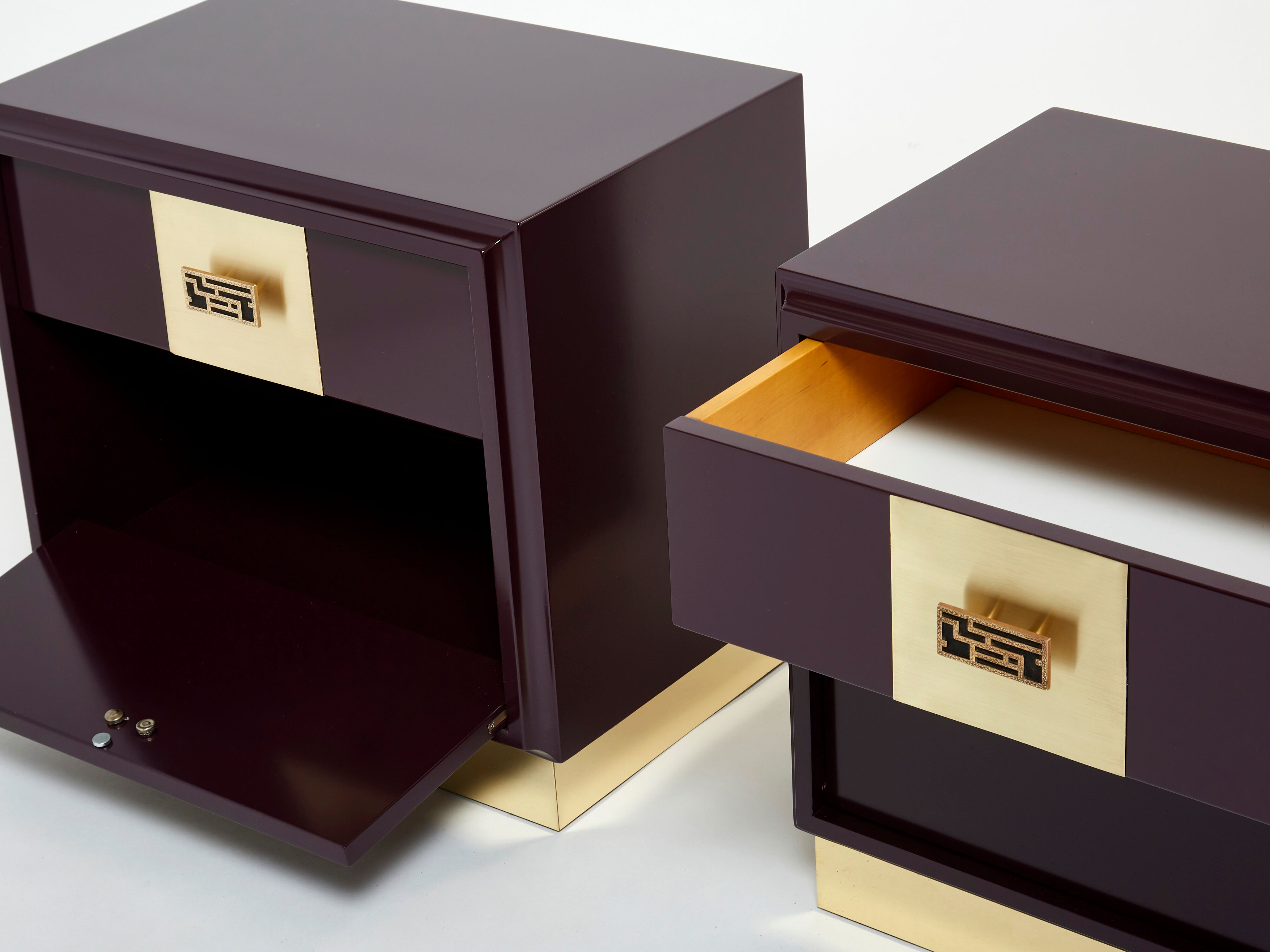 Pair of brass plum lacquer bedside tables Luciano Frigerio Italy 1970