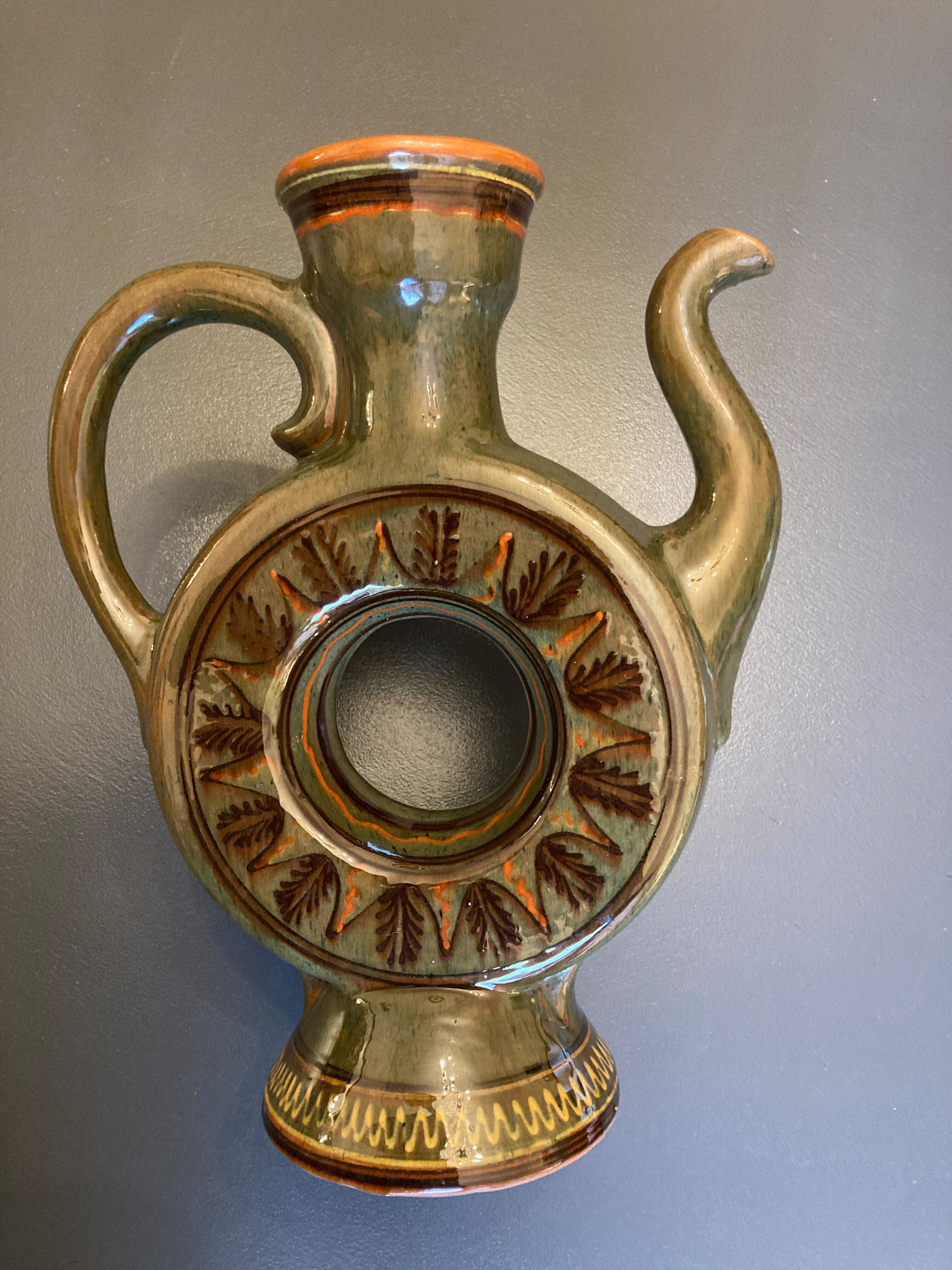 Earthenware ring coffee maker