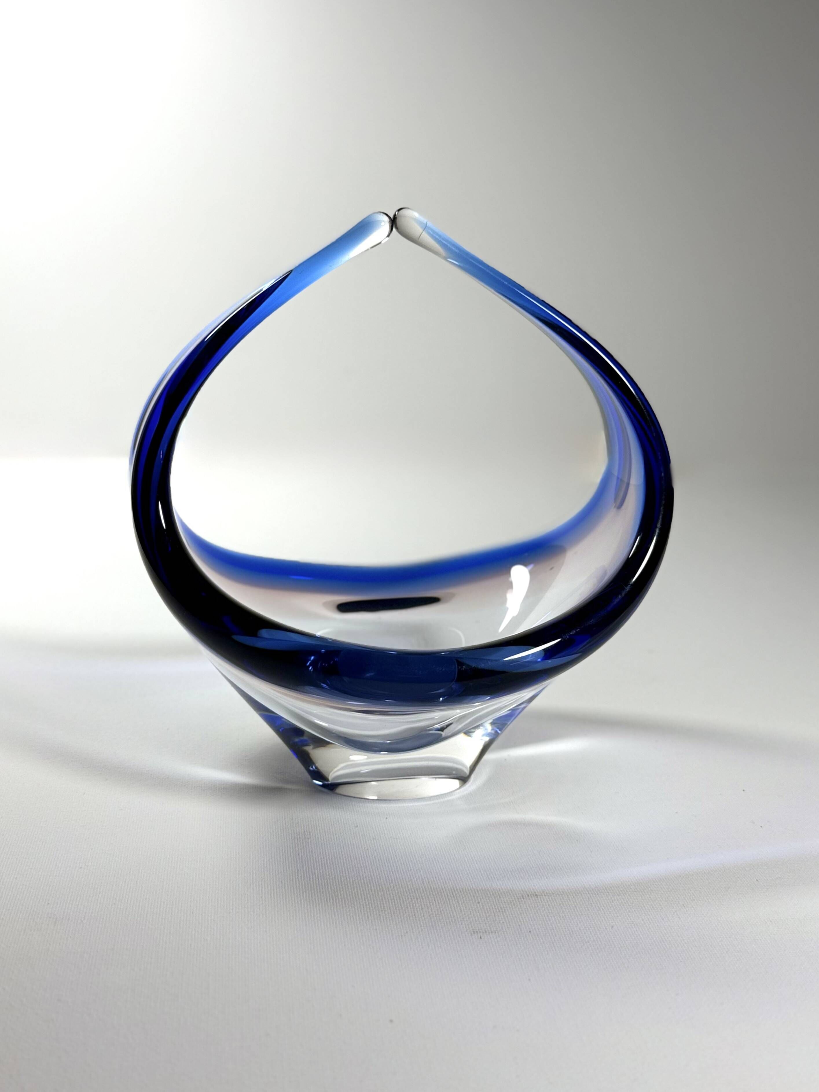 Blown glass bowl coupe Sommerso blue - Murano style 1960
