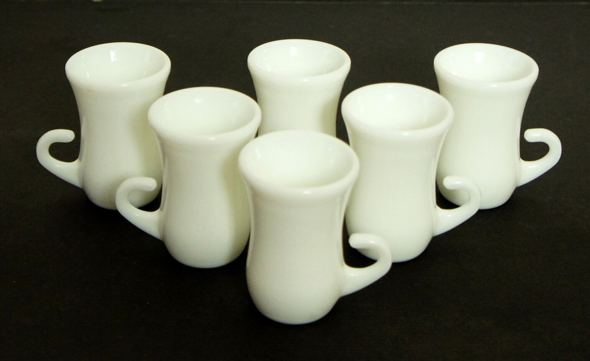 6 Tasses à expresso vintage en opaline blanche Ovoro Italy