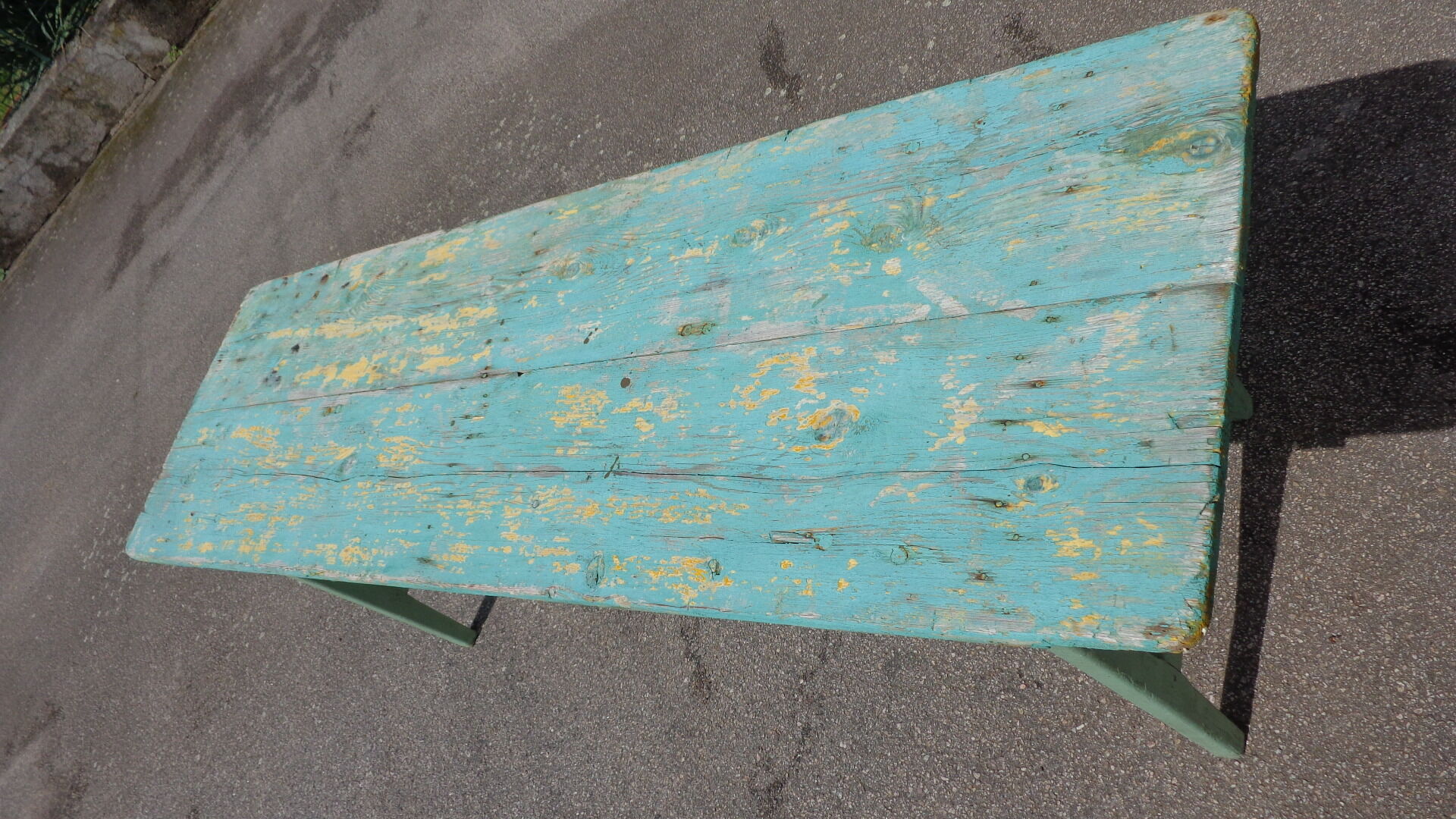 Green brewery folding table